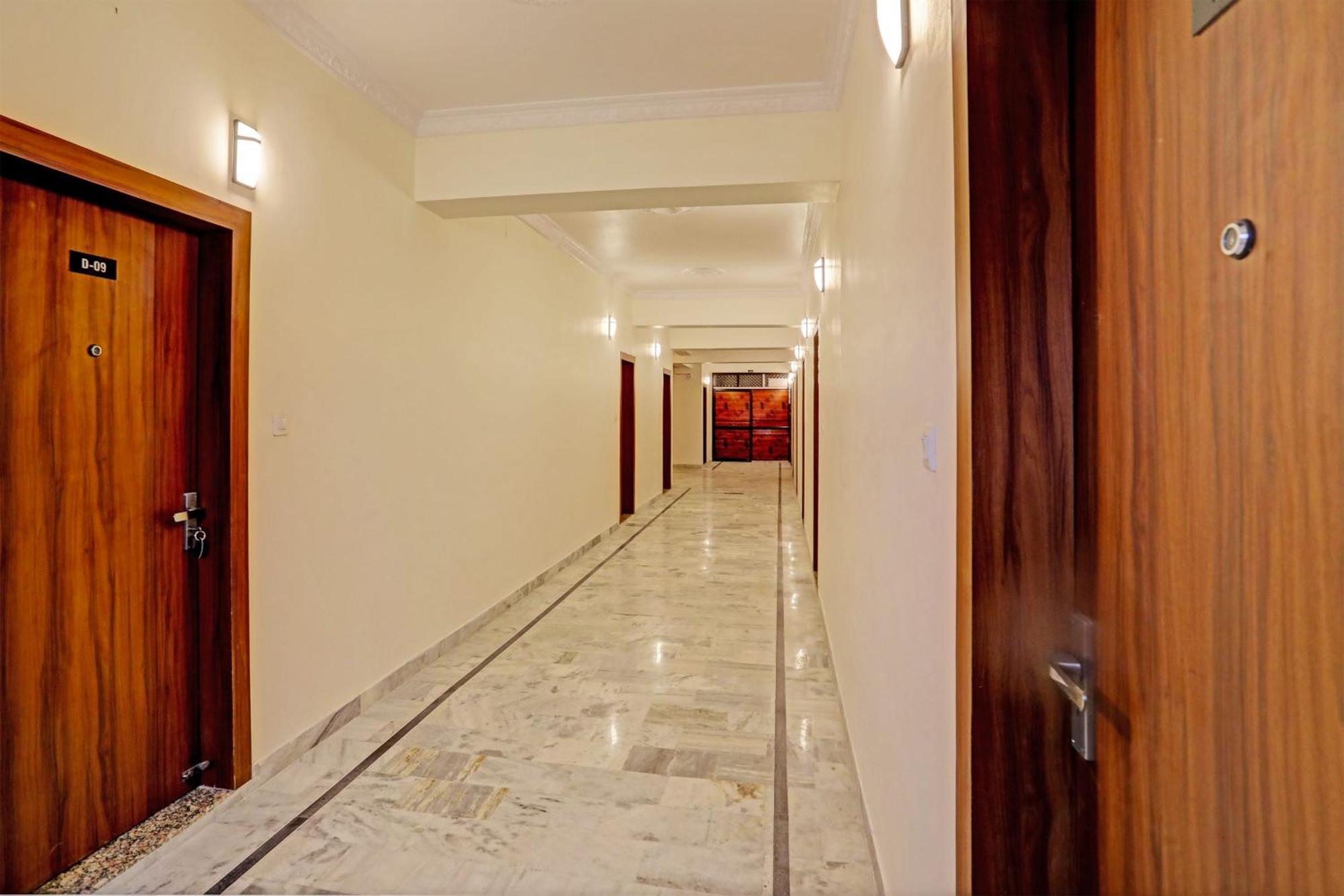 Hotel O Al Diwan Banquet And Suites Kanpur Bagian luar foto