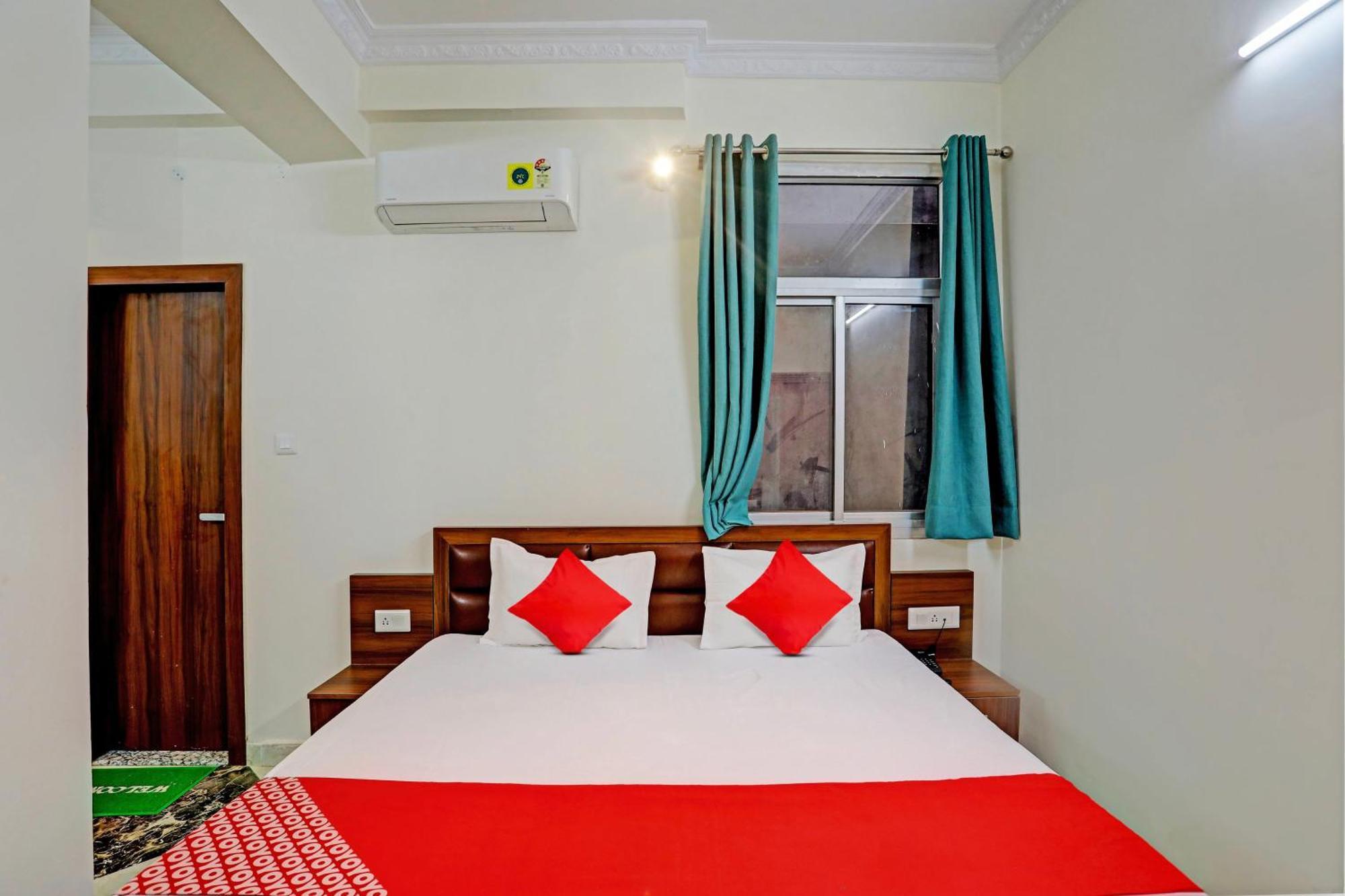 Hotel O Al Diwan Banquet And Suites Kanpur Bagian luar foto