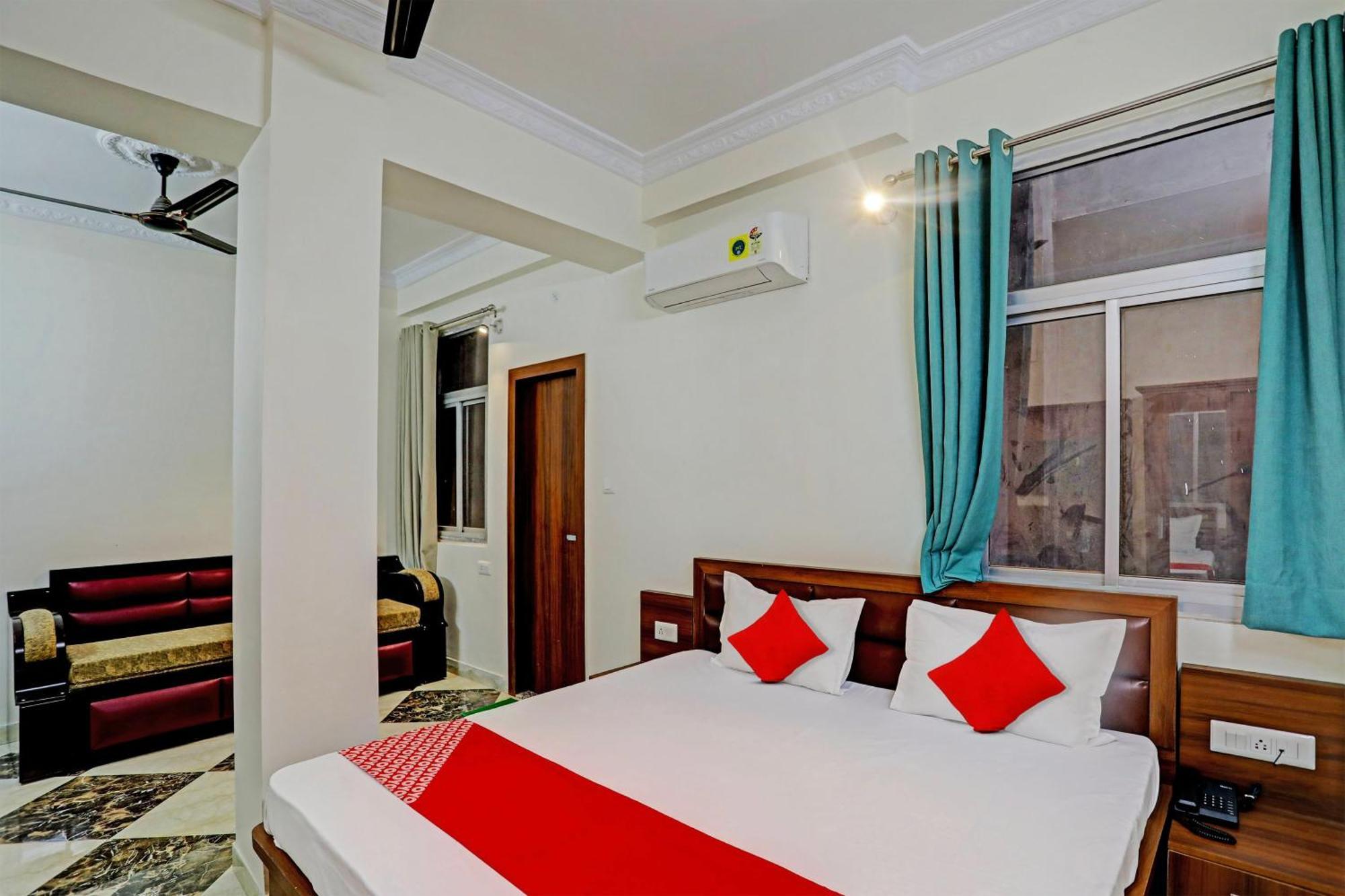 Hotel O Al Diwan Banquet And Suites Kanpur Bagian luar foto